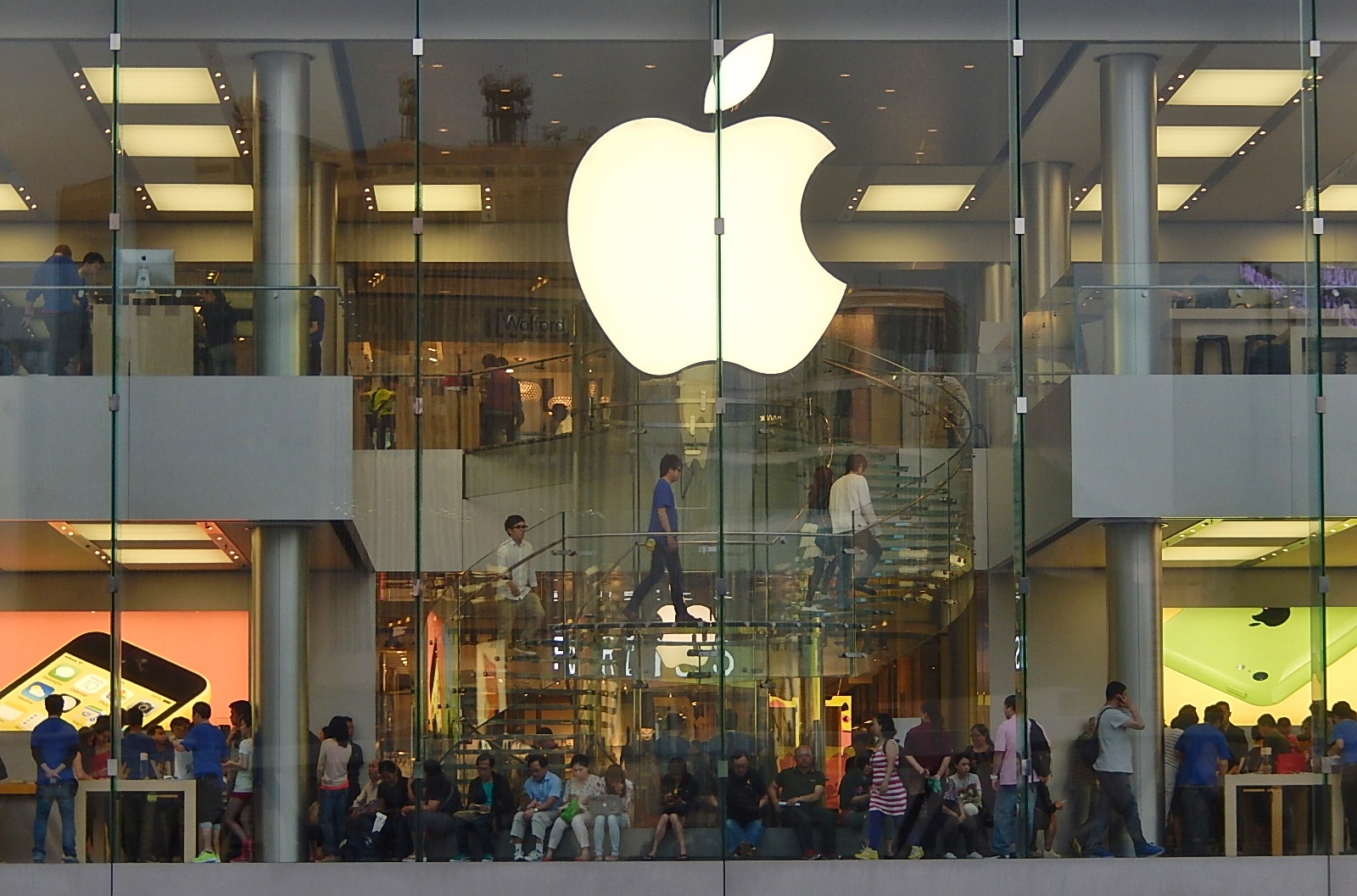 Apple Plans To Move iPhone Production To India By 2026