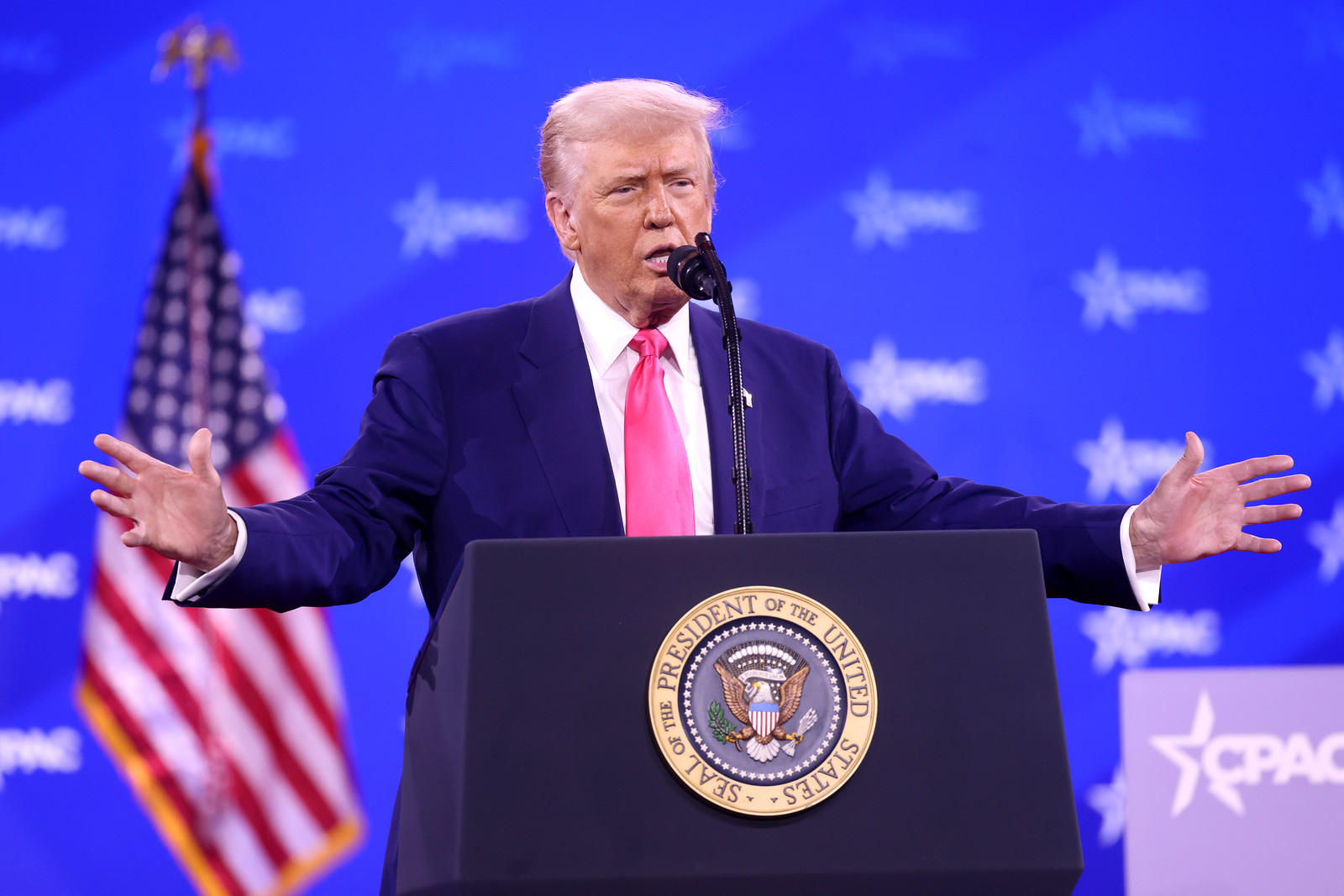 President Trump’s new executive order offers limited relief from auto part tariffs, granting short-term credits to U.S. carmakers