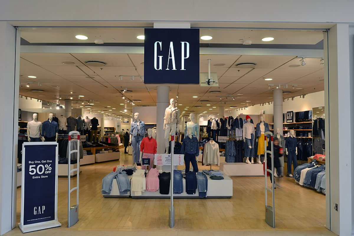 Gap Inc. Scales Robotic Unloading To Boost Efficiency