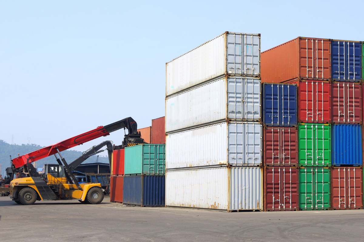 Global Supply Chain Confidence Falls Again