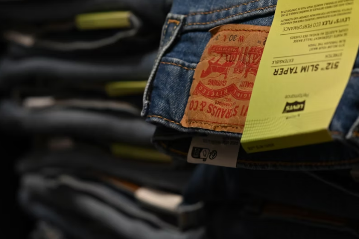Levi’s Shuts Kentucky DC as Part of Strategic Logistics Shift