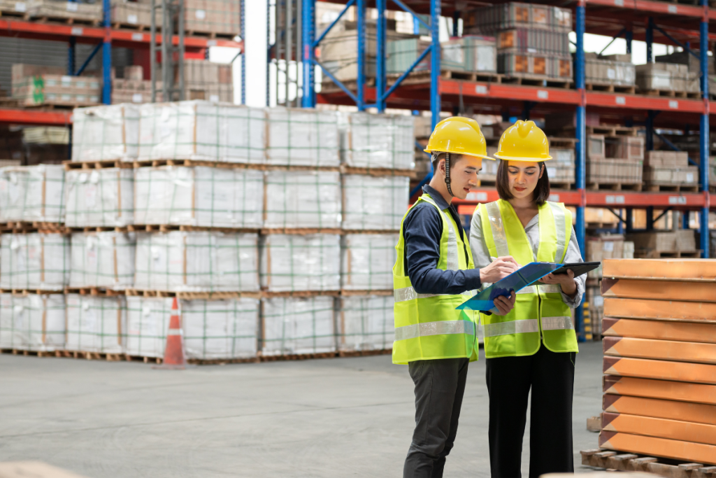 U.S. Warehouse Vacancies Hit 11-Year High as Demand Stalls