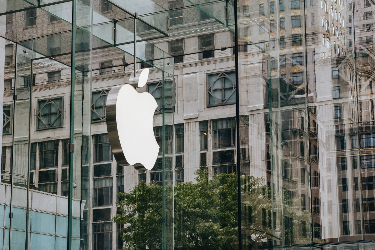 Apple Adds $100 Billion To U.S. Investment