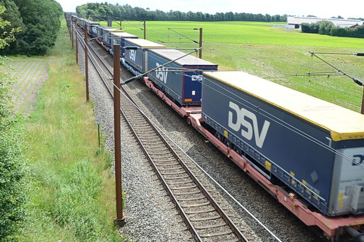 DSV Pauses U.S.-Mexico Plans as Tariff Risks Rise