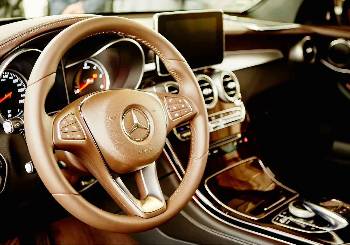 Mercedes